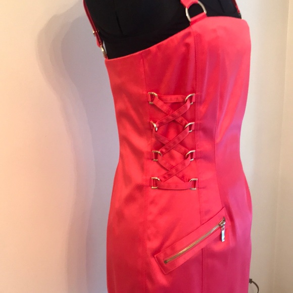 Cache Dress - Picture 2 of 5